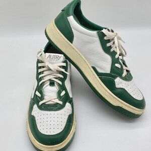 Autry Medalists Low Bicolor Sneakers in white and green leather Mens size 44